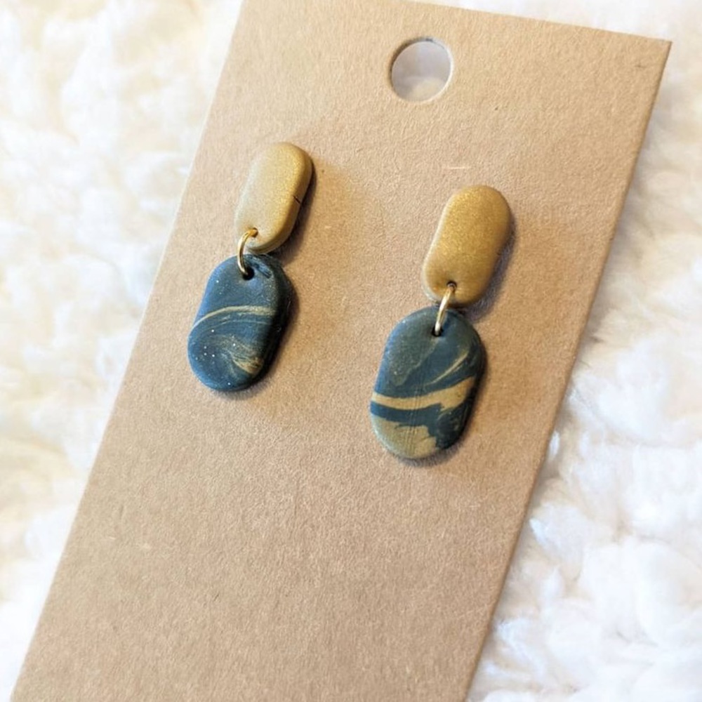 Blue Willow Boutique Earrings